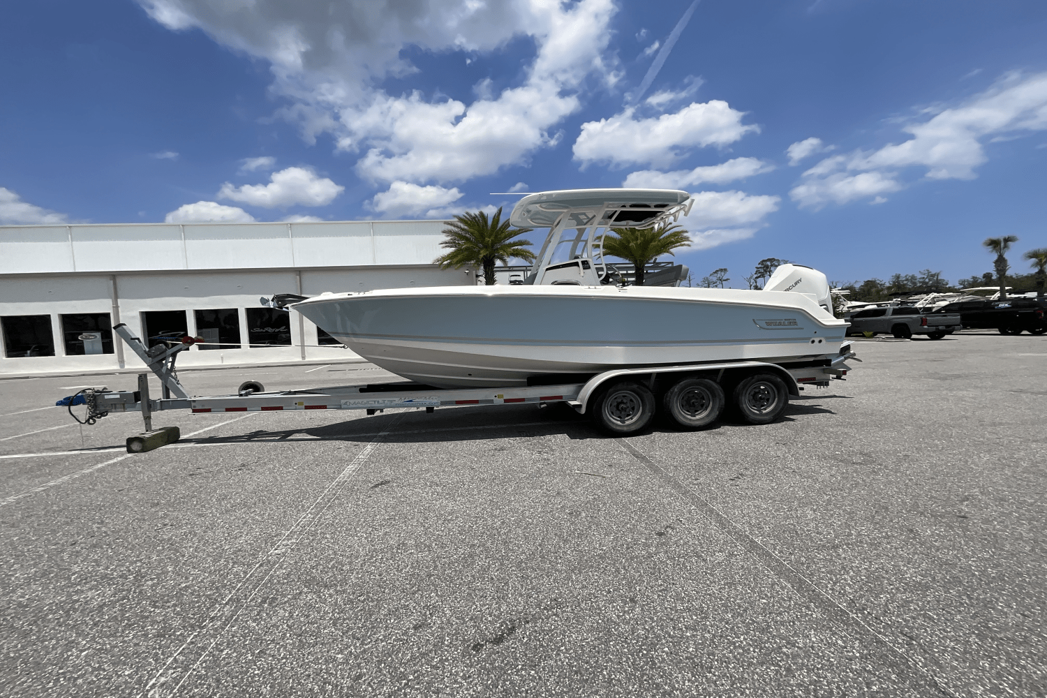 Slide: The Image of Boston Whaler 230 Outrage 2025 - 0