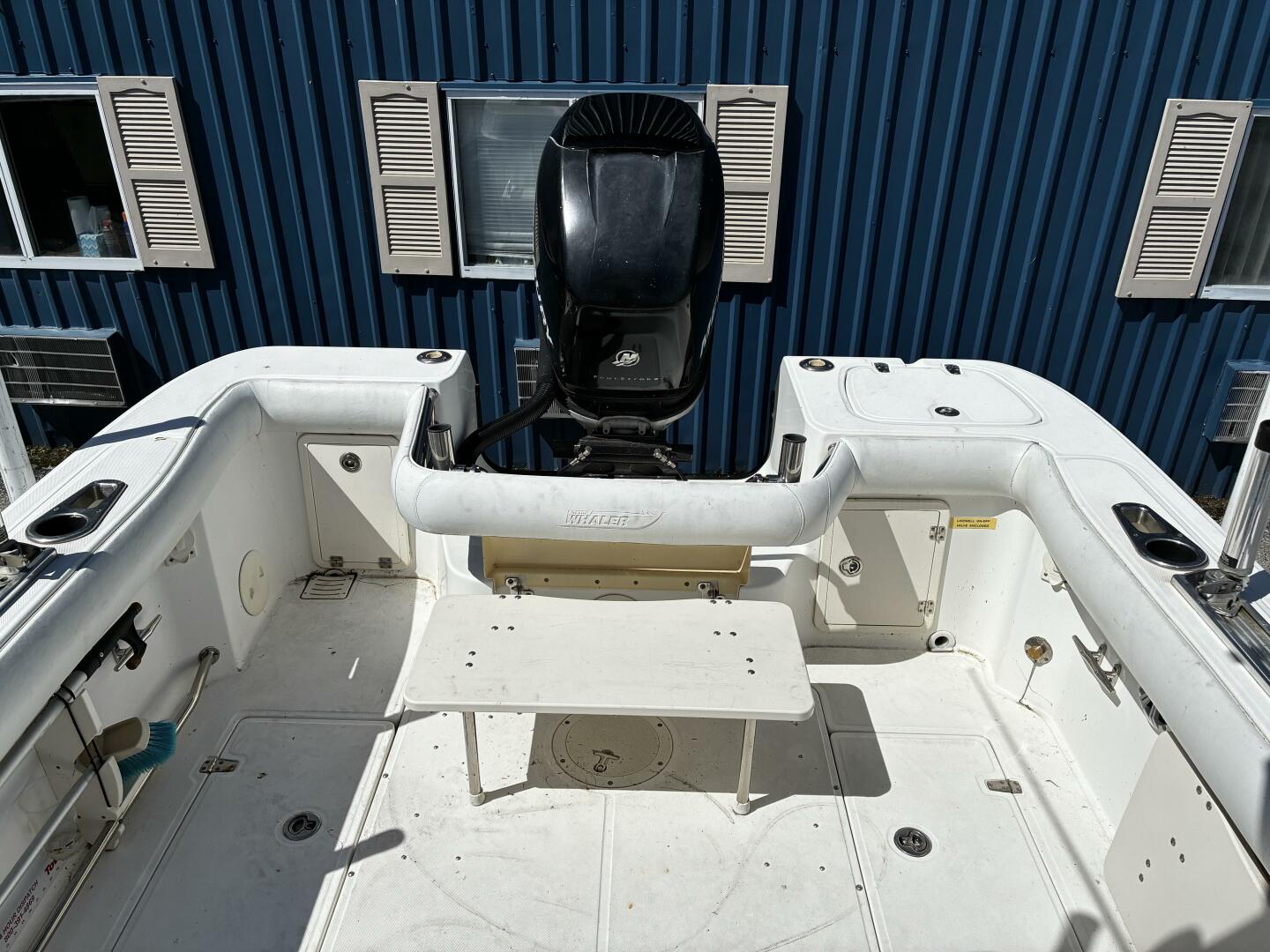 Slide: The Image of Boston Whaler 235 Conquest 2005 - 5295483