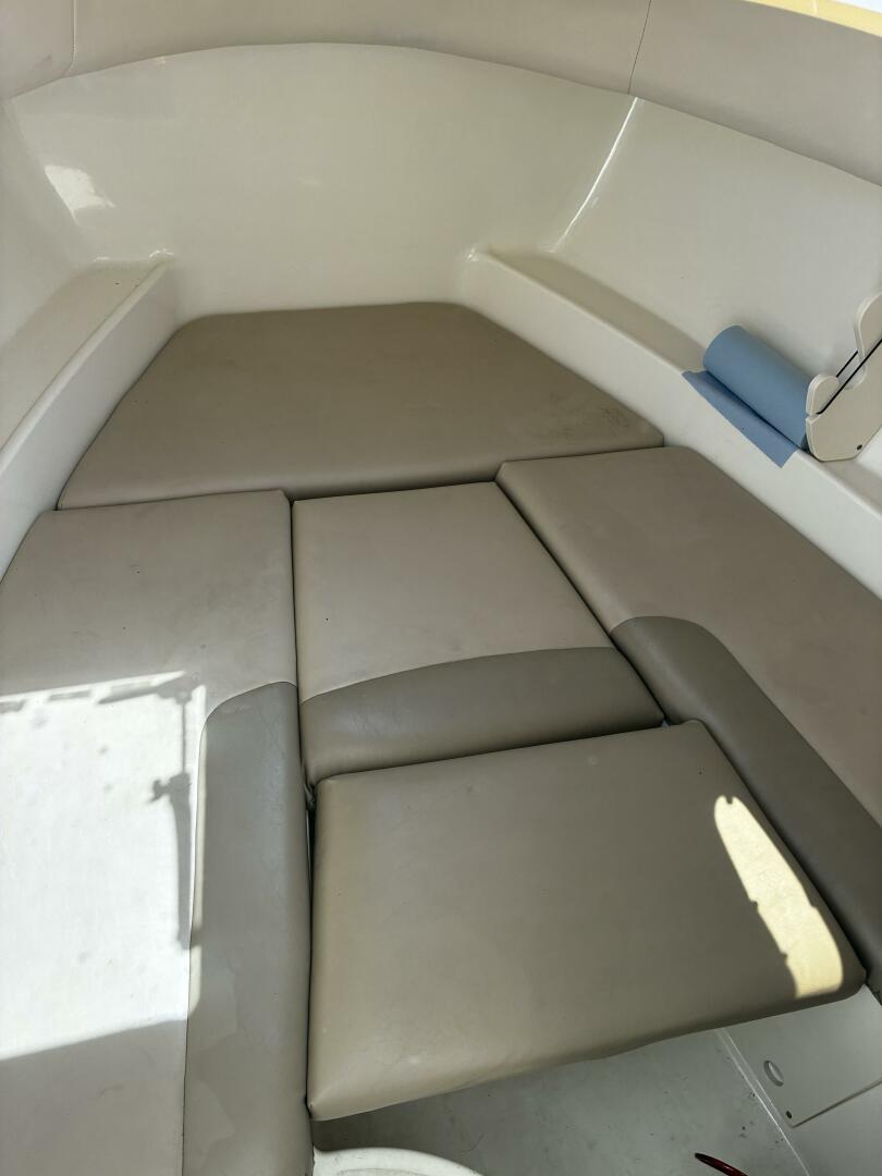 Slide: The Image of Boston Whaler 235 Conquest 2005 - 5295491