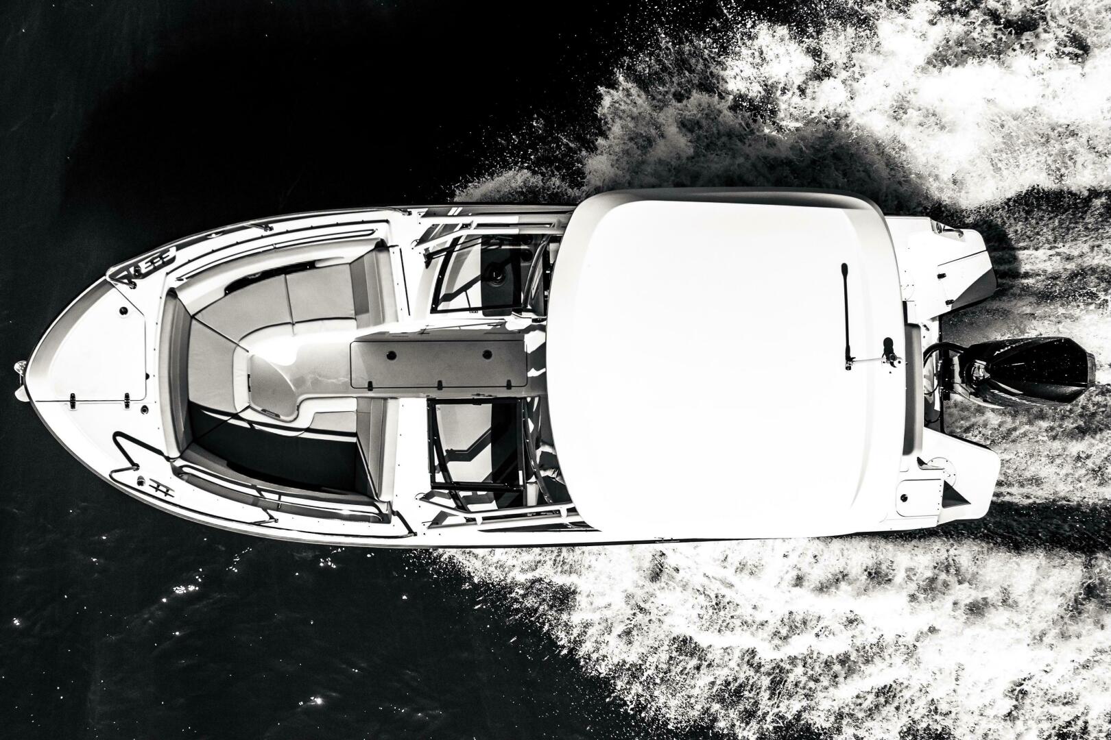 Slide: The Image of Boston Whaler 240 Vantage 2023 - 5251122