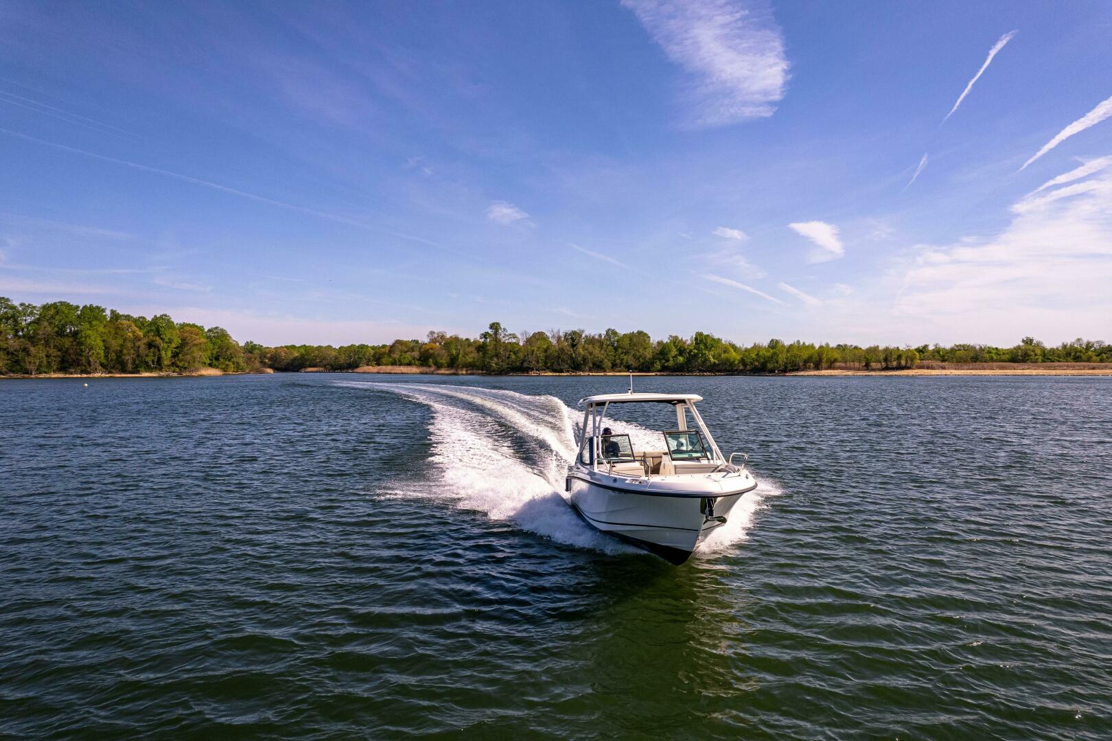 Slide: The Image of Boston Whaler 240 Vantage 2023 - 5251137