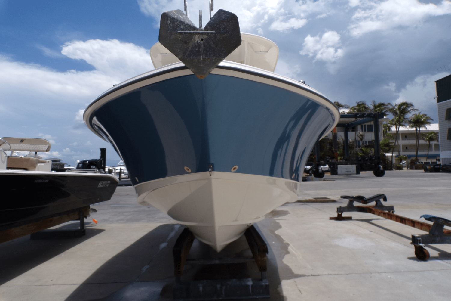 Slide: The Image of Boston Whaler 250 OUTRAGE 2009 - 15