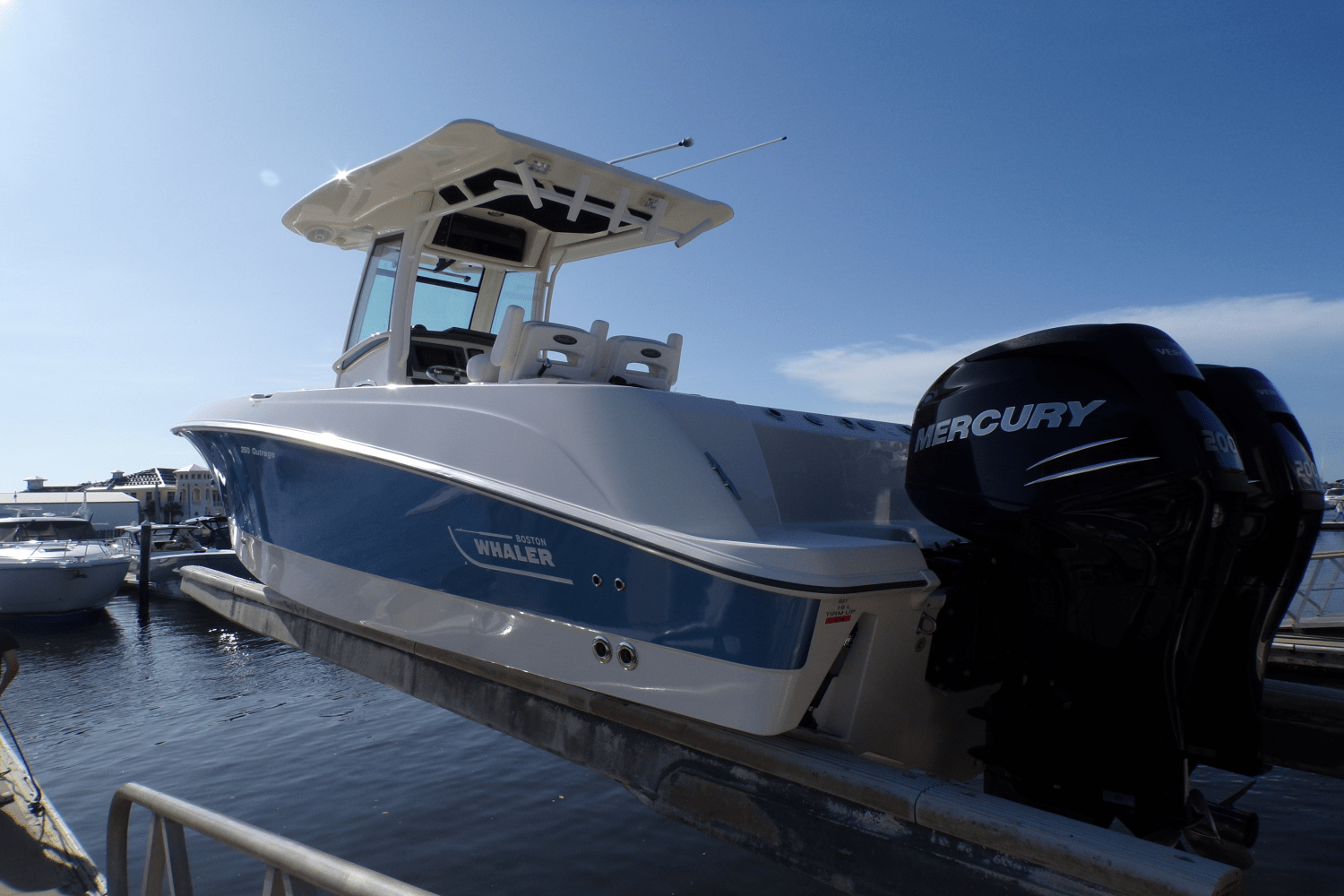 Slide: The Image of Boston Whaler 250 OUTRAGE 2009 - 3
