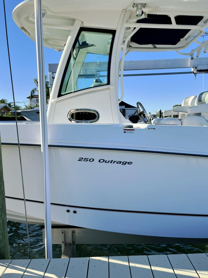 Slide: The Image of 3 - 4252880