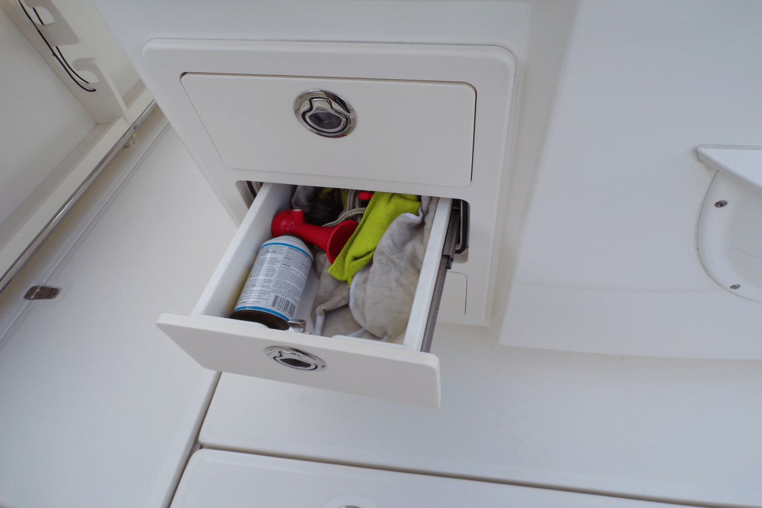 Slide: The Image of Boston Whaler 250 OUTRAGE 2009 - 44