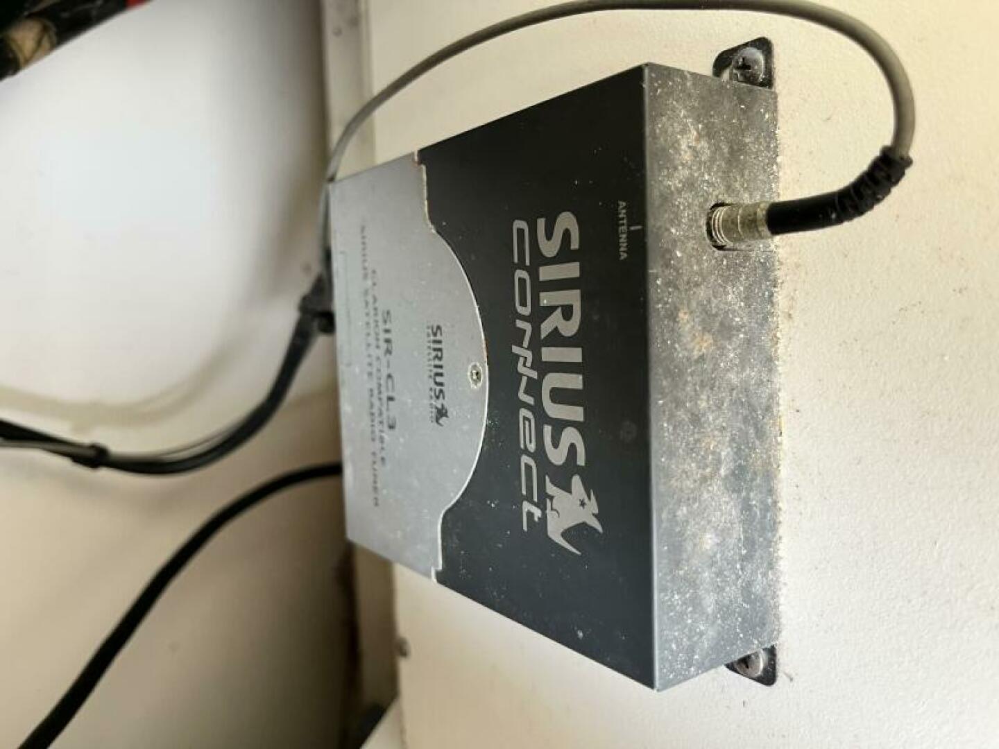 Slide: The Image of Boston Whaler 250 Outrage 2009 - 5051161