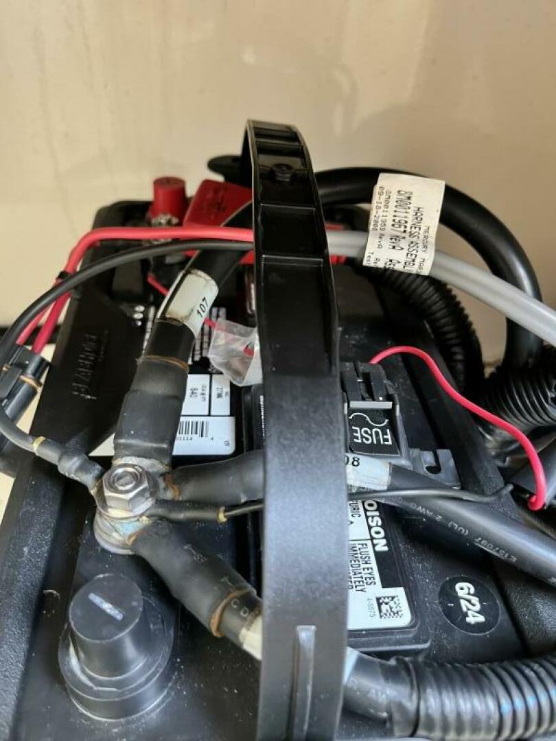 Slide: The Image of Boston Whaler 250 Outrage 2009 - 5051166