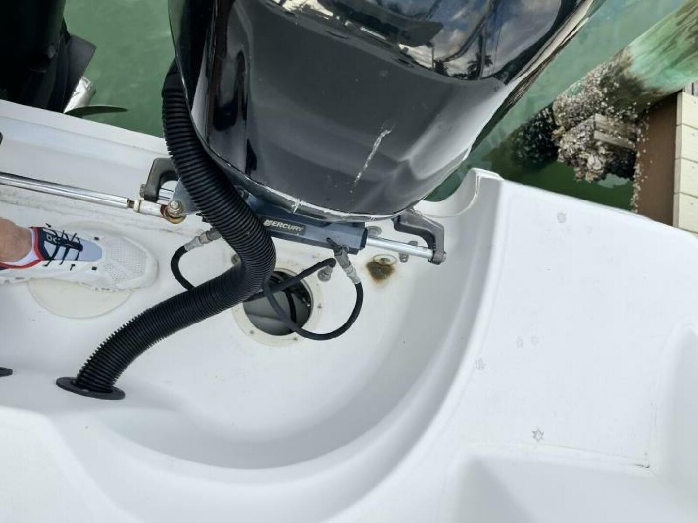 Slide: The Image of Boston Whaler 250 Outrage 2009 - 5051178