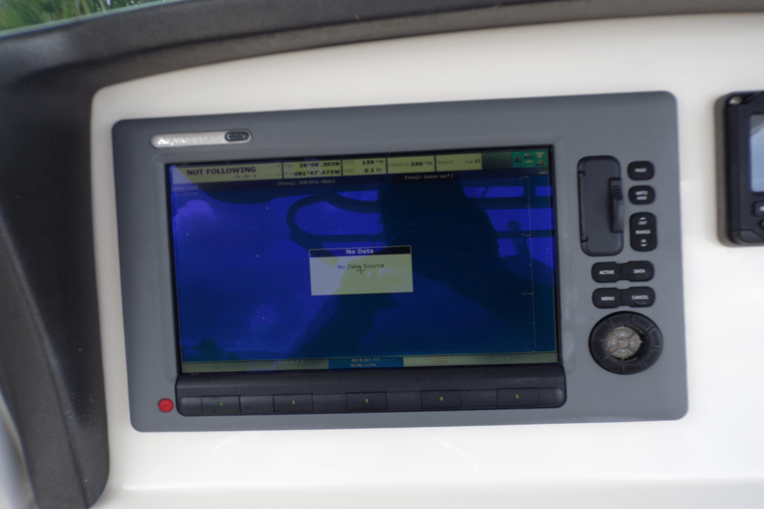 Slide: The Image of Boston Whaler 250 OUTRAGE 2009 - 53