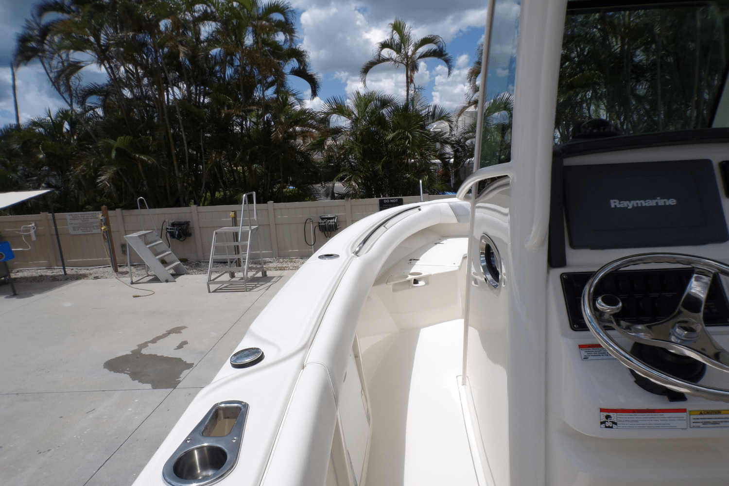 Slide: The Image of Boston Whaler 250 OUTRAGE 2009 - 69
