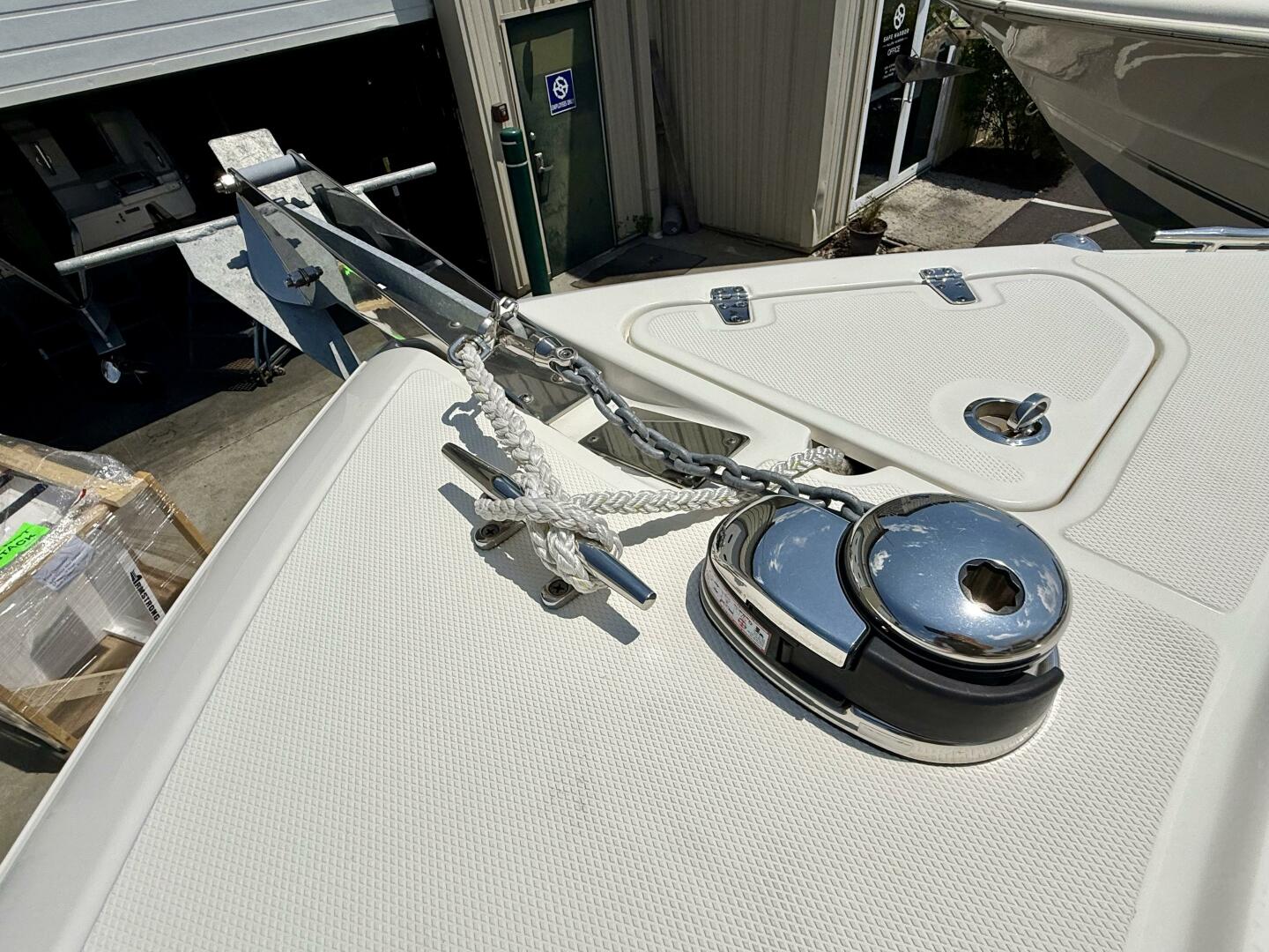 Slide: The Image of Boston Whaler 250 Outrage 2017 - 5503461
