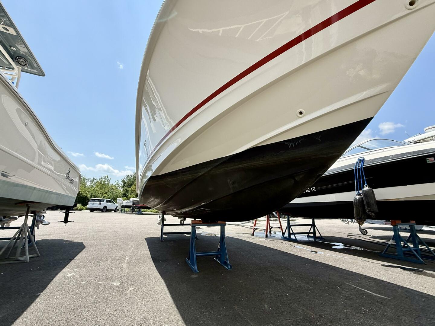 Slide: The Image of Boston Whaler 250 Outrage 2017 - 5503474