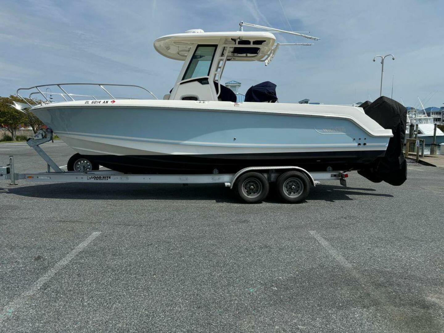 Slide: The Image of Boston Whaler 250 Outrage 2022 - 5279572