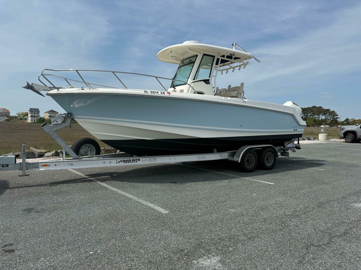 Slide: The Image of Boston Whaler 250 Outrage 2022 - 5279582