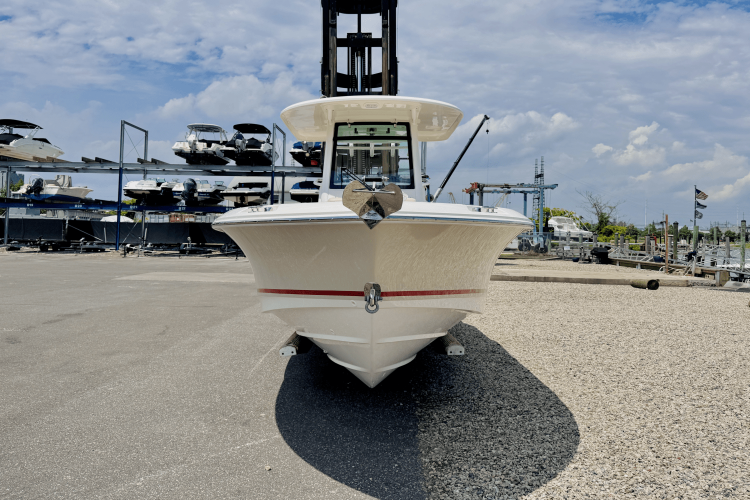 Slide: The Image of Boston Whaler 250 Outrage 2025 - 5