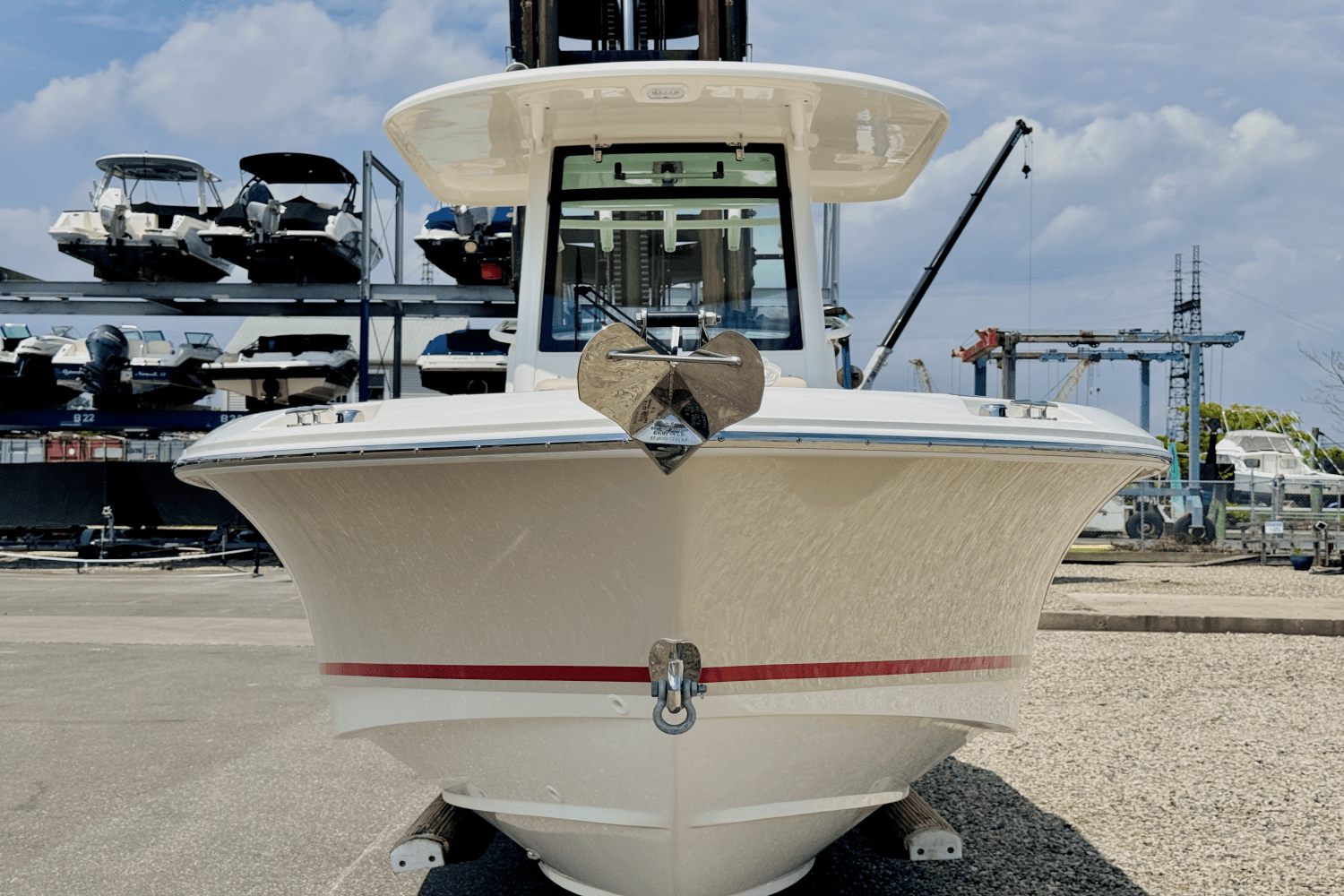 Slide: The Image of Boston Whaler 250 Outrage 2025 - 6