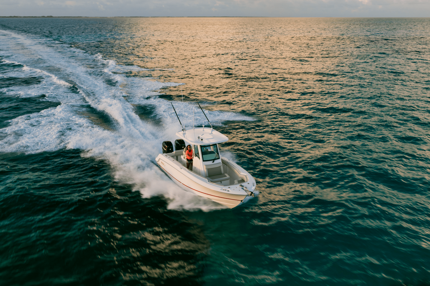Slide: The Image of Boston Whaler 250 Outrage 2026 - 52