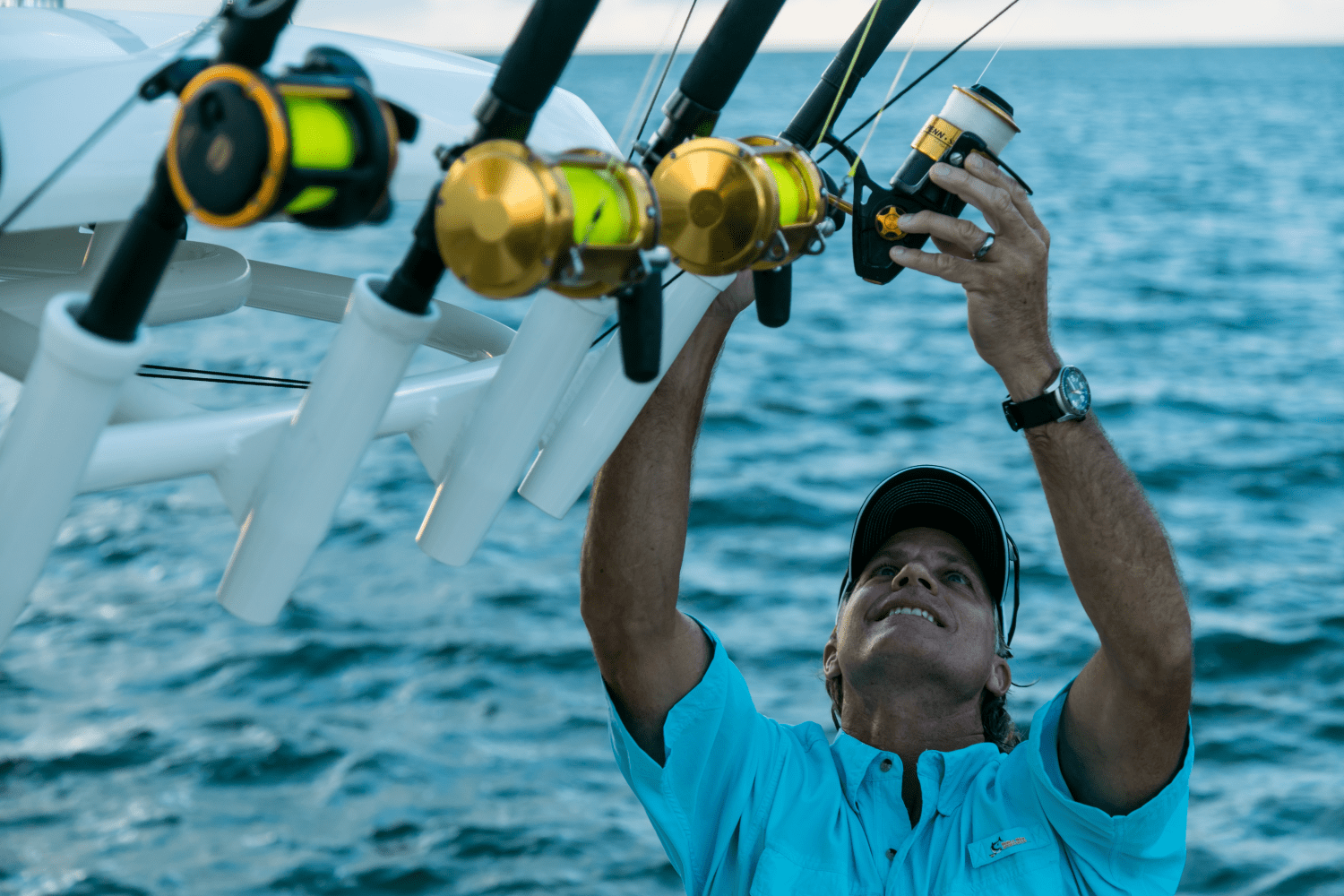 Slide: The Image of Boston Whaler 250 Outrage 2026 - 67