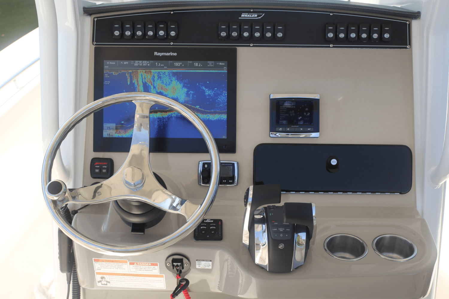 Slide: The Image of Boston Whaler 250 Outrage 2026 - 94