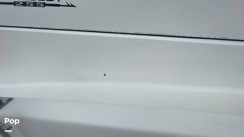 Slide: The Image of Boston Whaler 255 Conquest 2003 - 15468929