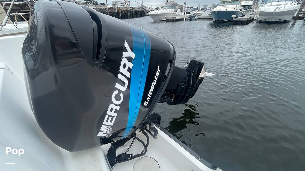 Slide: The Image of Boston Whaler 255 Conquest 2003 - 15468952