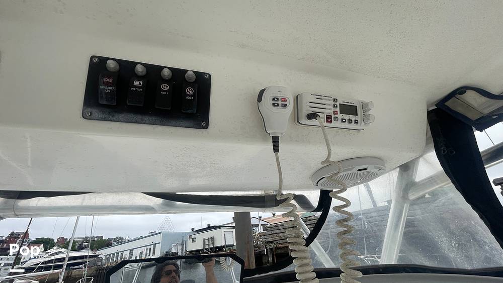 Slide: The Image of Boston Whaler 255 Conquest 2003 - 15468966