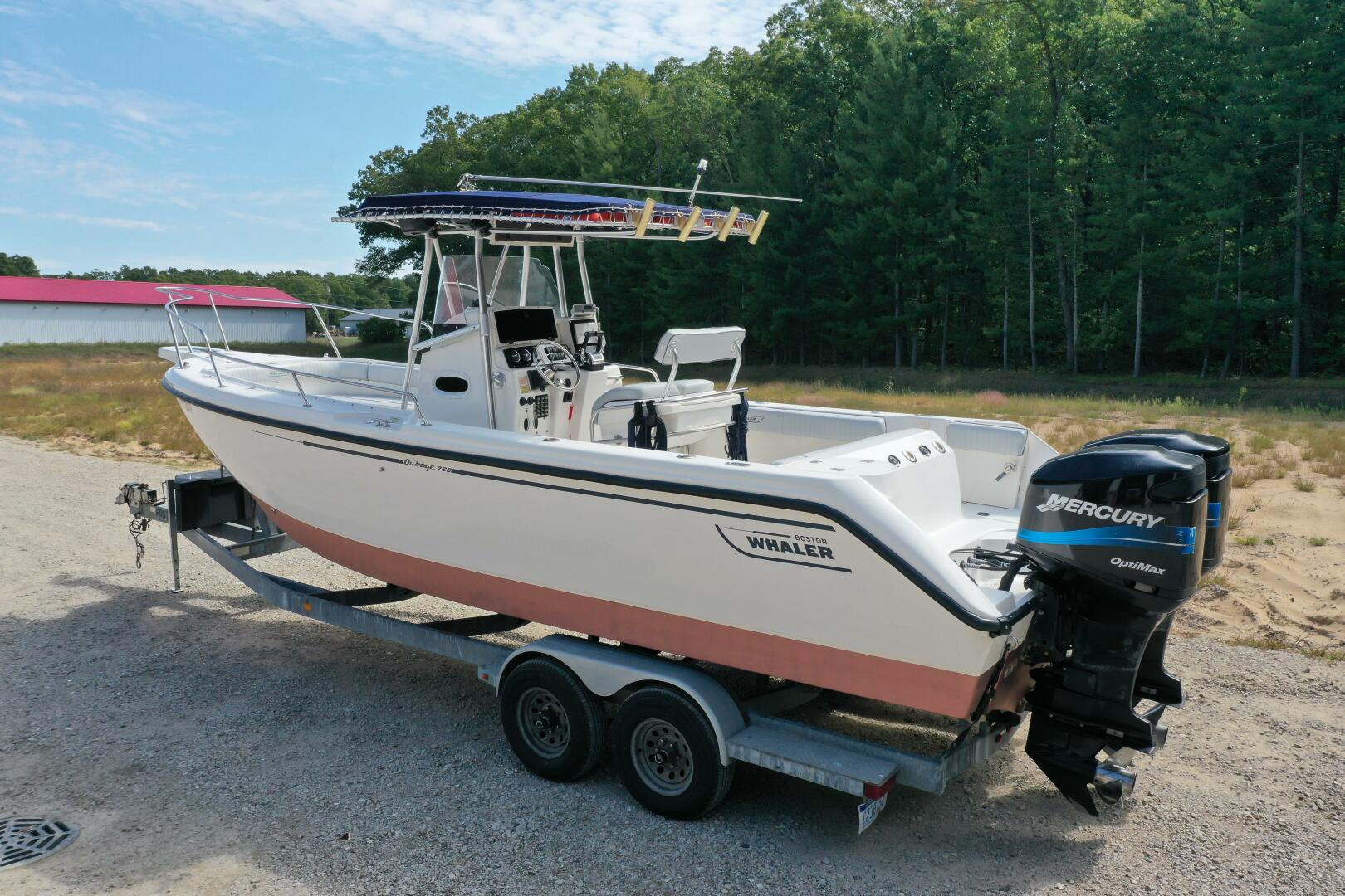 Slide: The Image of Boston Whaler 260 Outrage 2002 - 5638286
