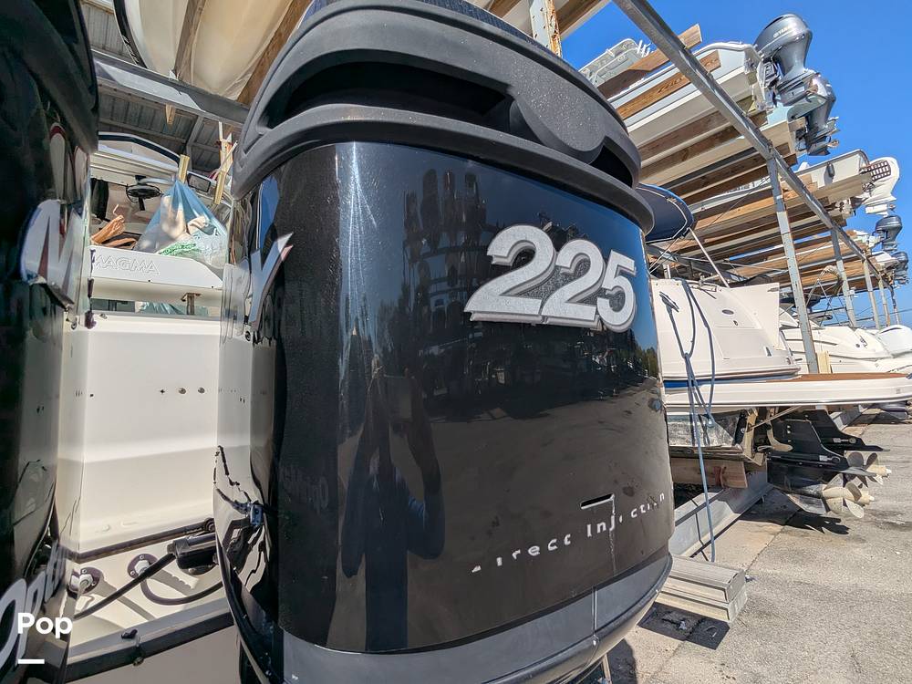 Slide: The Image of Boston Whaler 26 Conquest 2001 - 15141101