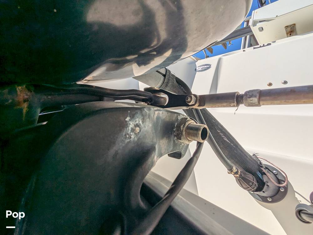 Slide: The Image of Boston Whaler 26 Conquest 2001 - 15141113