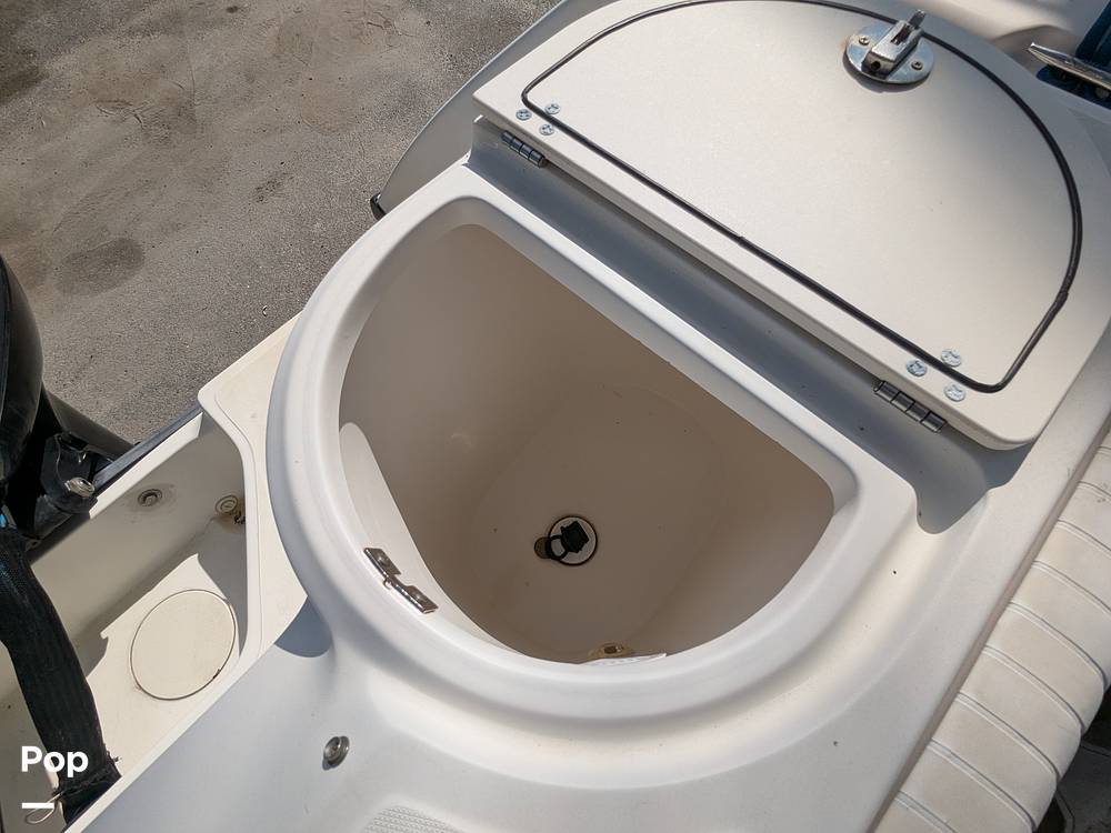 Slide: The Image of Boston Whaler 26 Conquest 2001 - 15146643