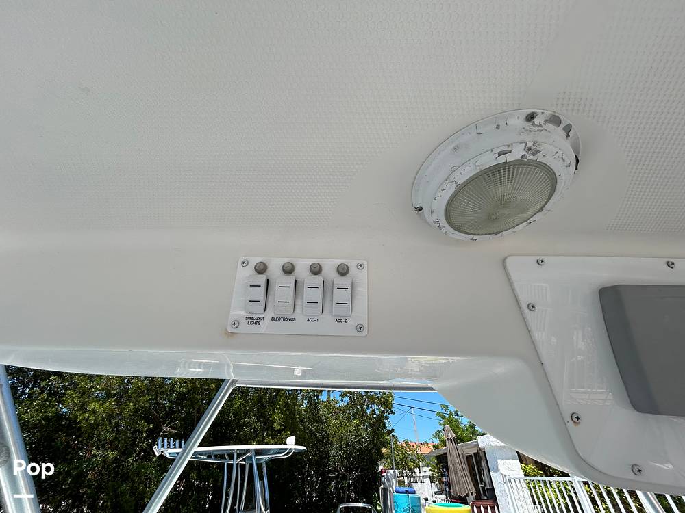 Slide: The Image of Boston Whaler 26 Conquest 2001 - 15457885