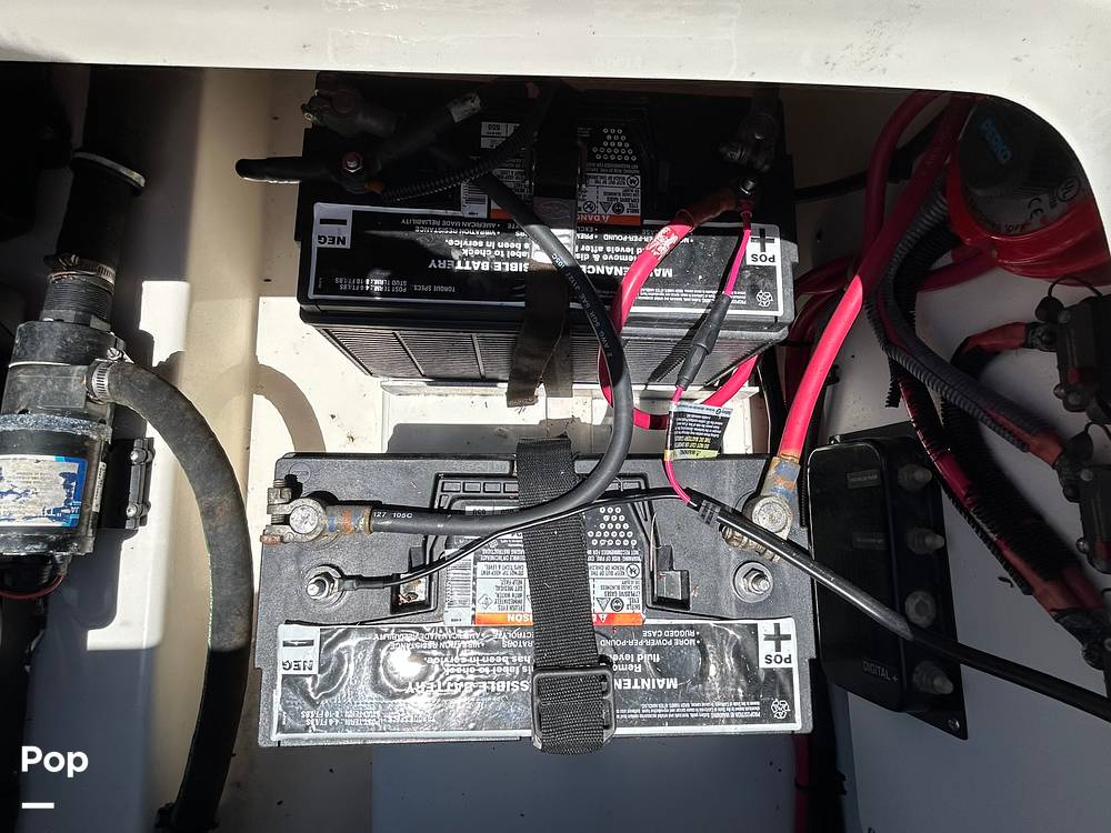 Slide: The Image of Boston Whaler 26 Conquest 2001 - 15457902