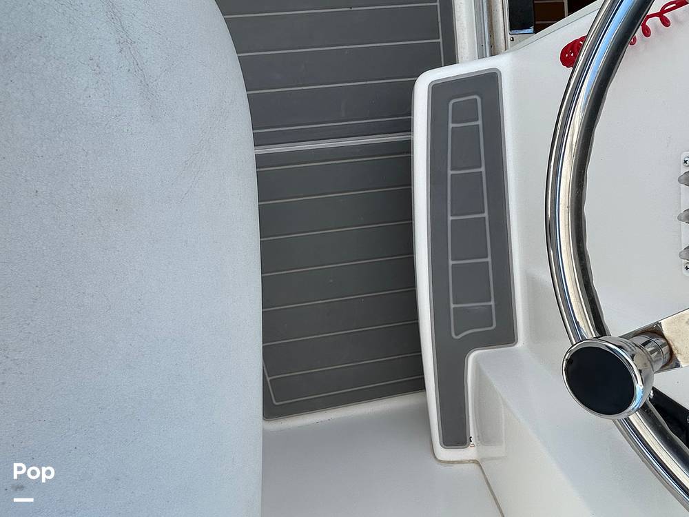 Slide: The Image of Boston Whaler 26 Conquest 2001 - 15457907