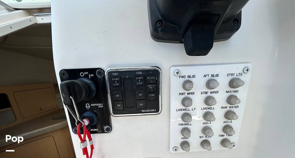 Slide: The Image of Boston Whaler 26 Conquest 2001 - 15457917