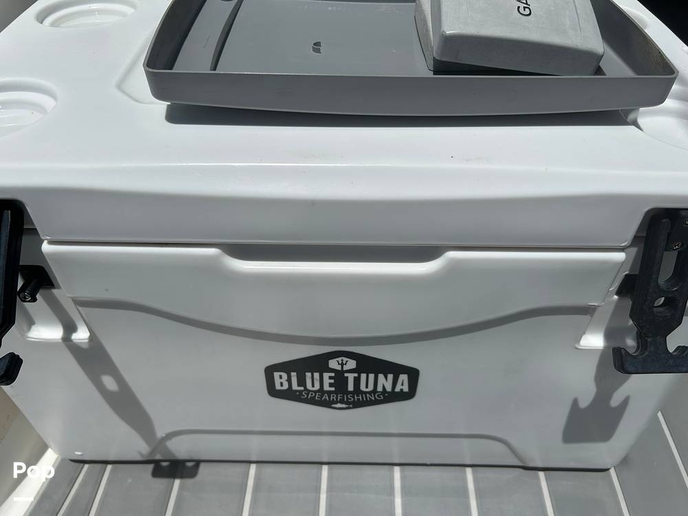 Slide: The Image of Boston Whaler 26 Conquest 2001 - 15457935