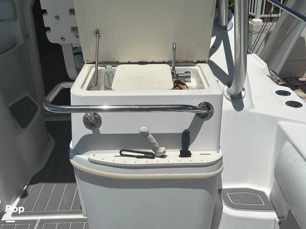 Slide: The Image of Boston Whaler 26 Conquest 2001 - 15457939