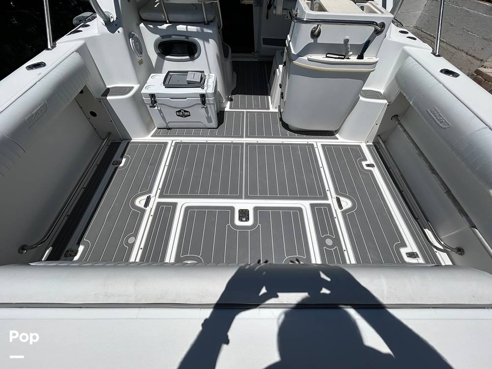 Slide: The Image of Boston Whaler 26 Conquest 2001 - 15457943