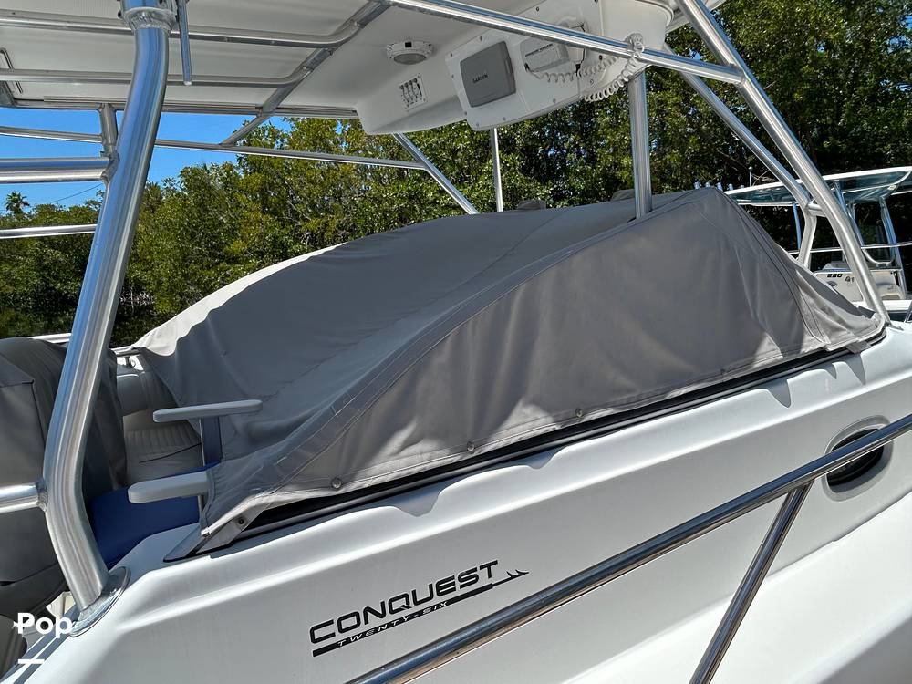 Slide: The Image of Boston Whaler 26 Conquest 2001 - 15457981