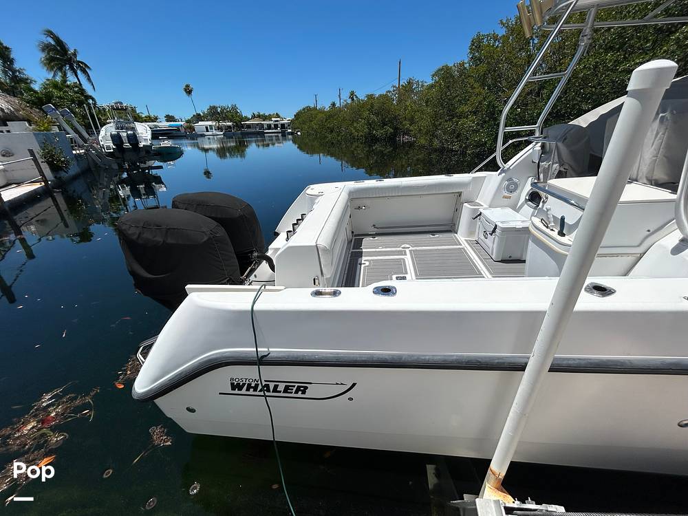 Slide: The Image of Boston Whaler 26 Conquest 2001 - 15457986