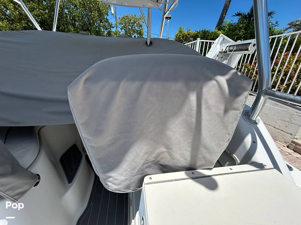 Slide: The Image of Boston Whaler 26 Conquest 2001 - 15457973