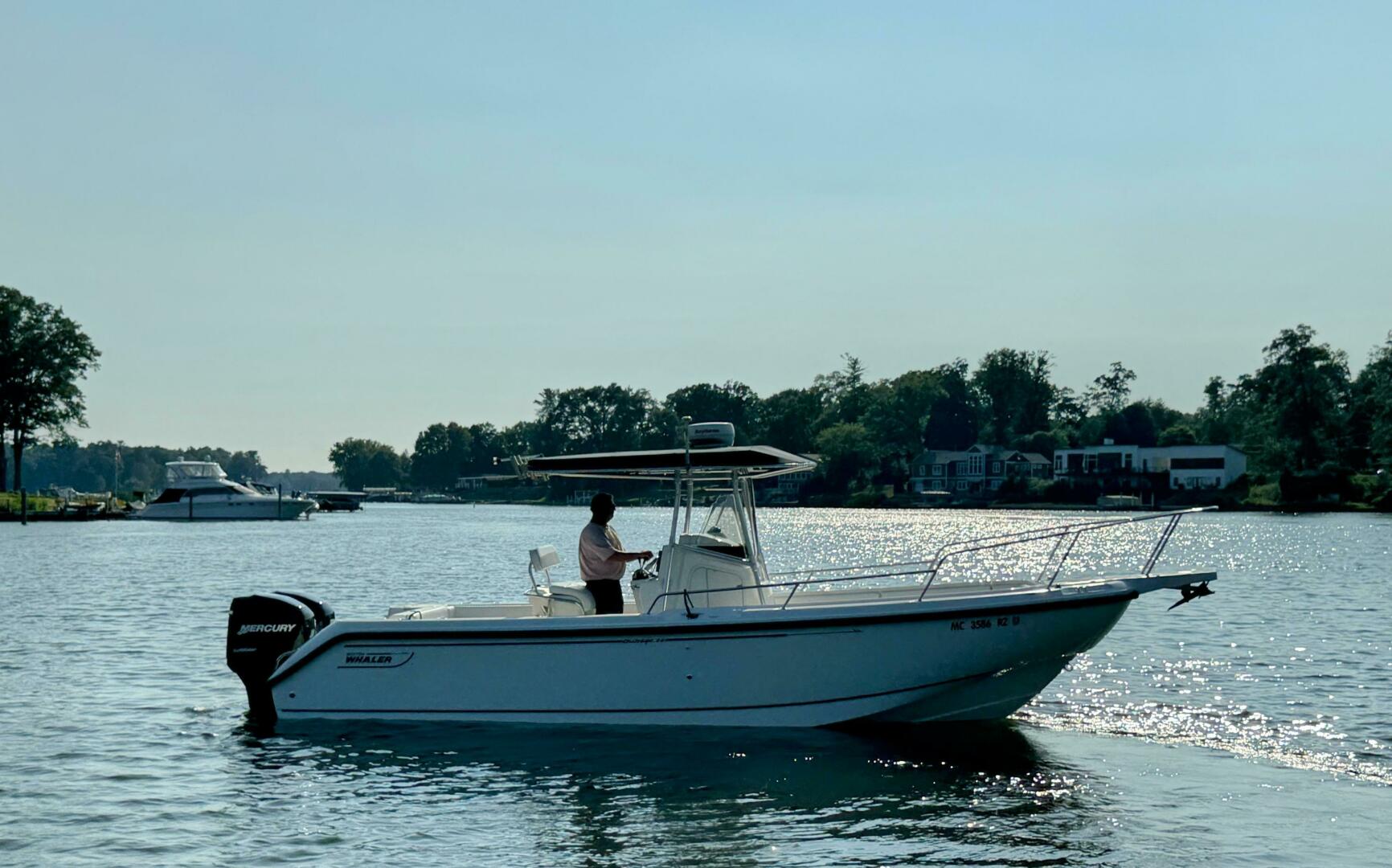 Slide: The Image of Boston Whaler 26 Outrage 2001 - 4730378