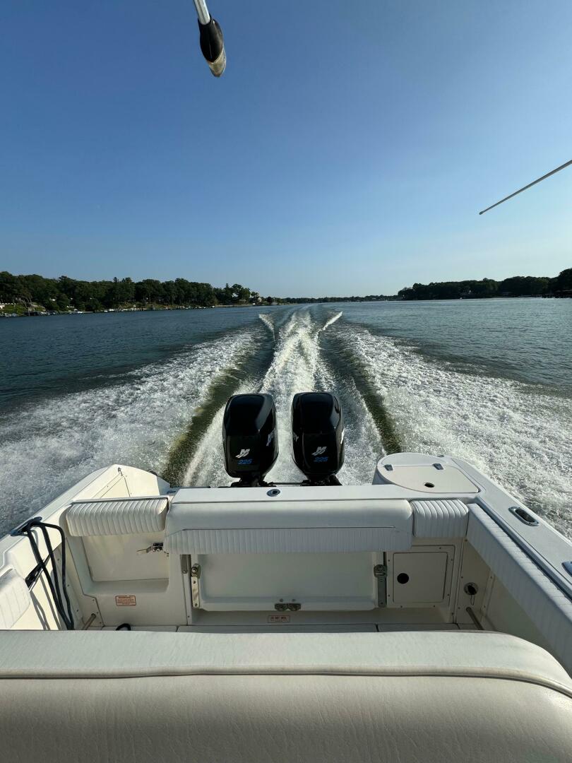 Slide: The Image of Boston Whaler 26 Outrage 2001 - 4730387