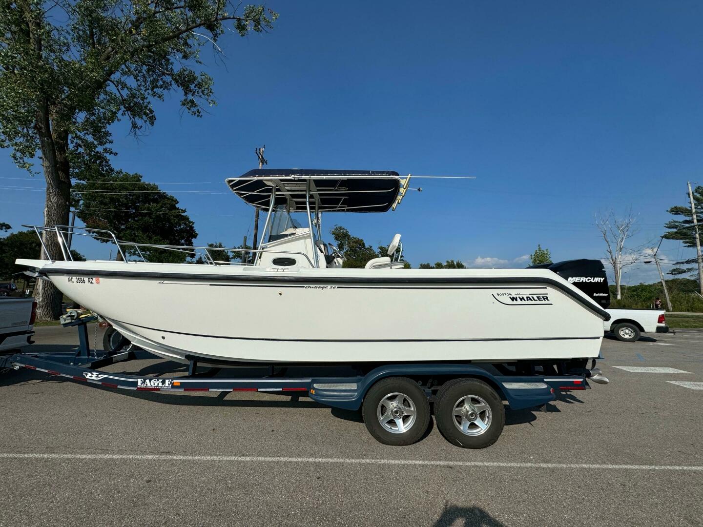 Slide: The Image of Boston Whaler 26 Outrage 2001 - 4730391