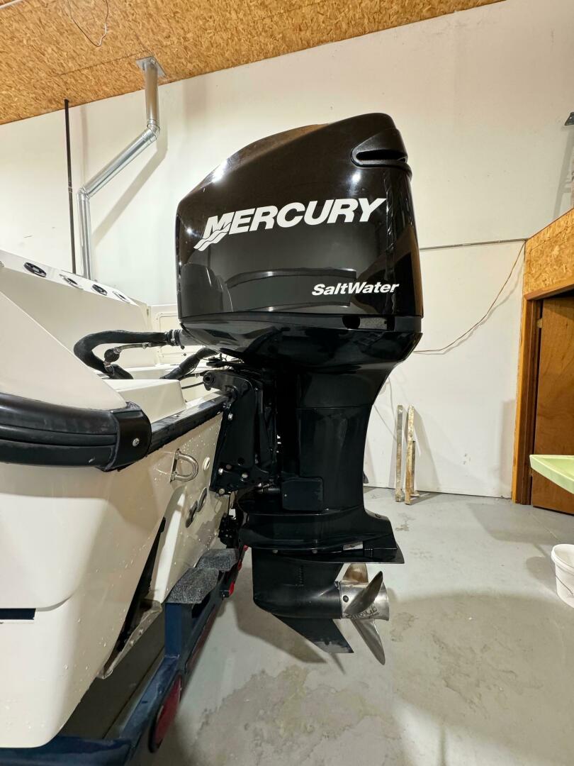 Slide: The Image of Boston Whaler 26 Outrage 2001 - 4730418