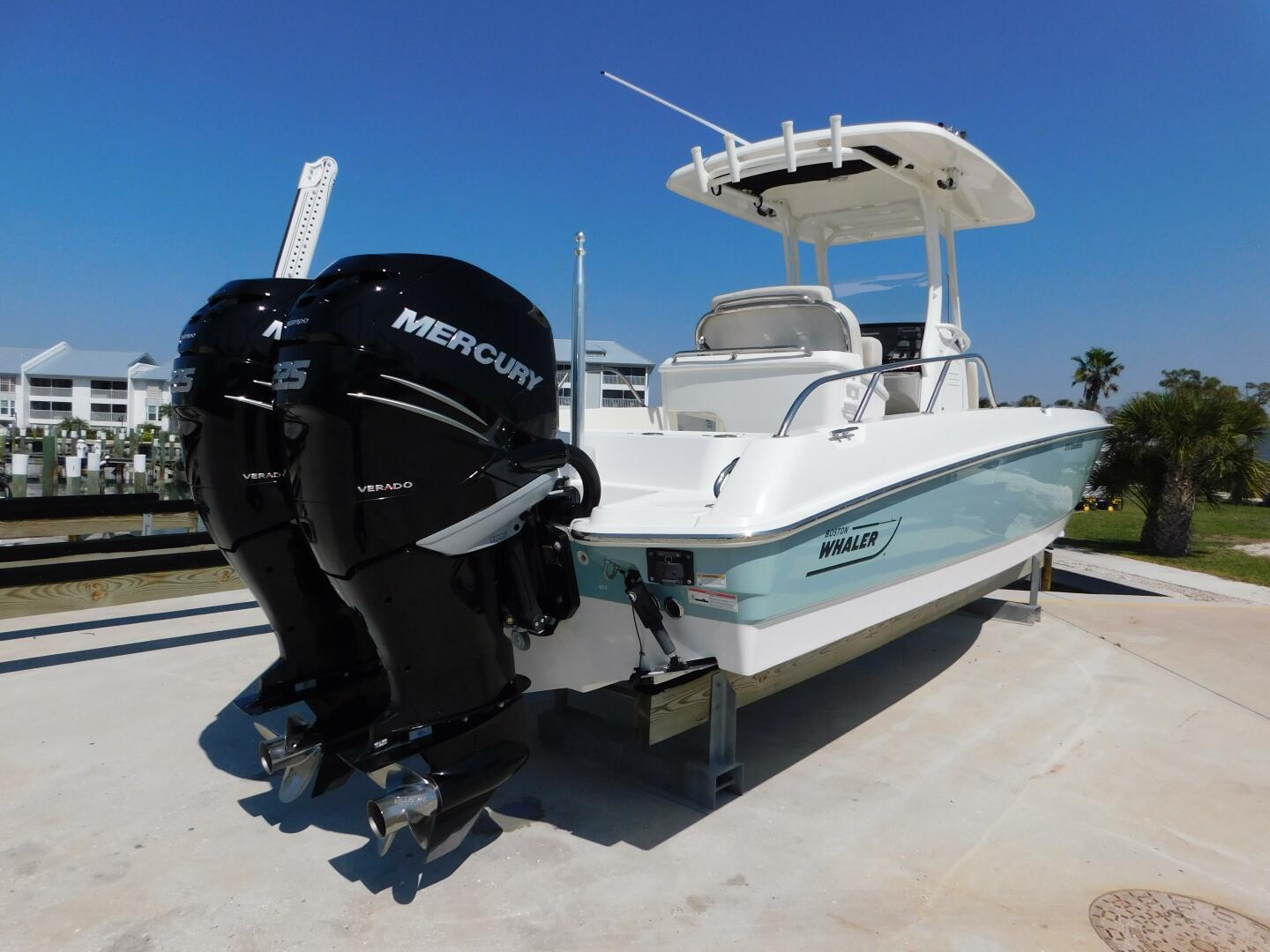 Slide: The Image of Boston Whaler 27 2017 - 5080568