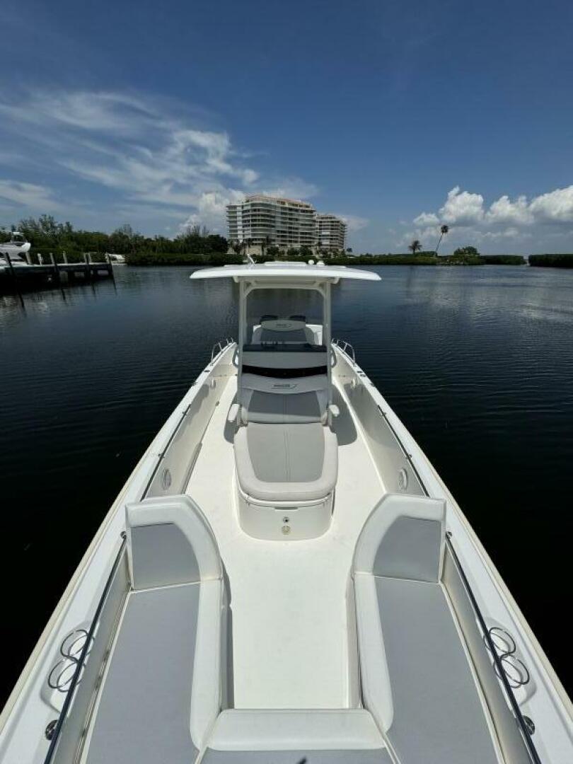 Slide: The Image of 2014 Boston Whaler 270 Dauntless - 4577790