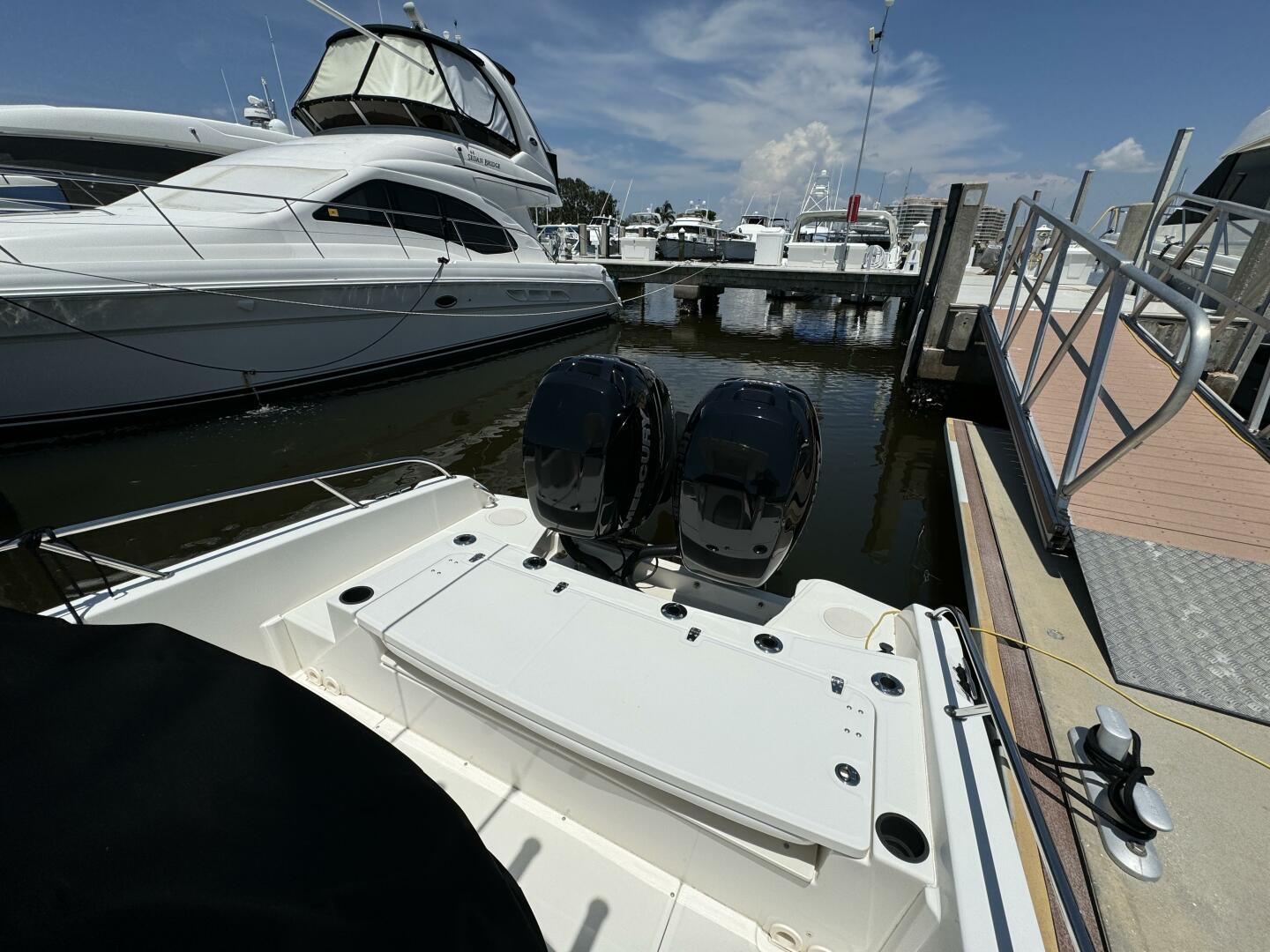 Slide: The Image of 2014 Boston Whaler 270 Dauntless - 4577780