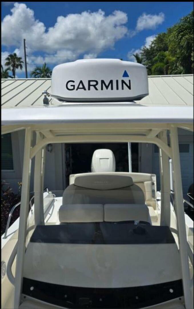 Slide: The Image of Boston Whaler 270 Dauntless 2019 - 5615909