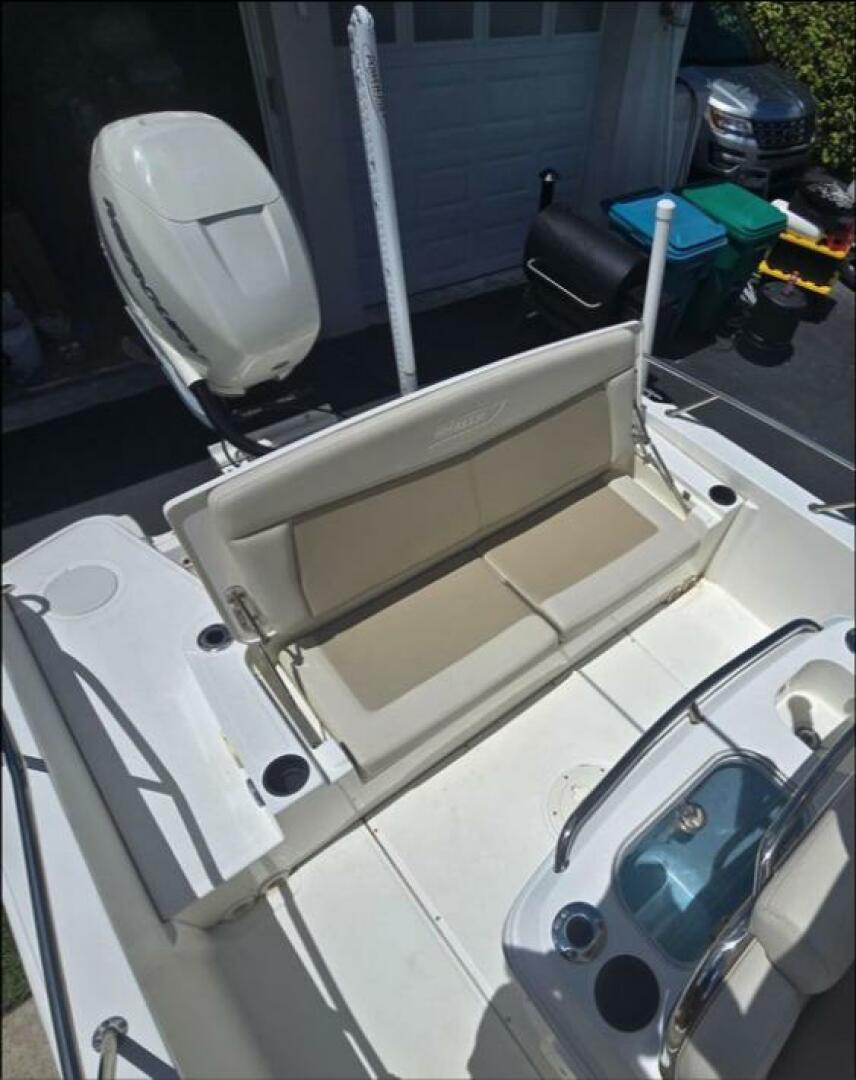 Slide: The Image of Boston Whaler 270 Dauntless 2019 - 5615906