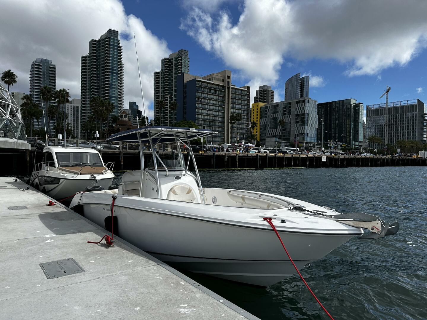 Slide: The Image of Boston Whaler 270 Outrage 2004 - 5449639